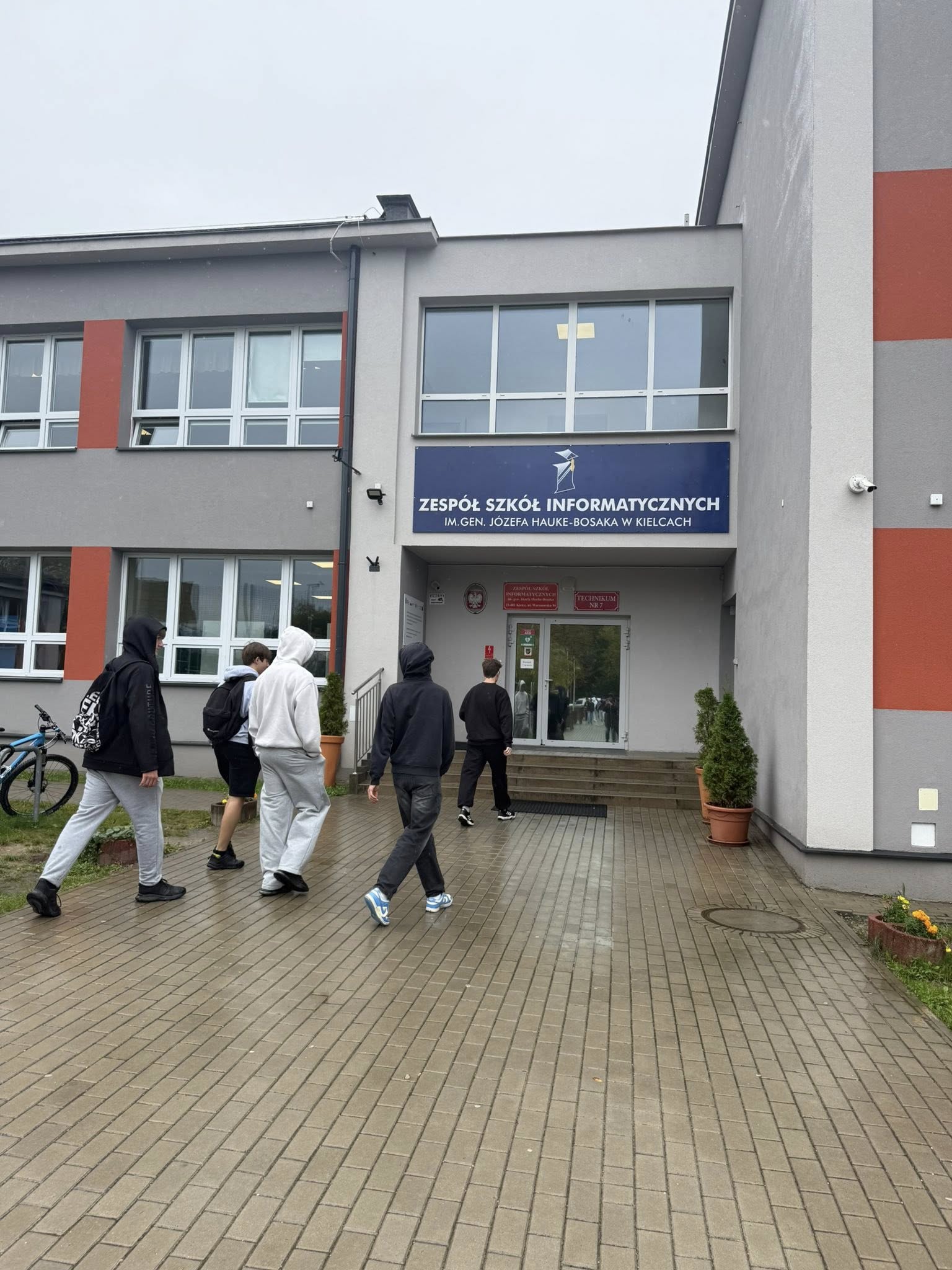 plik foto id: 1407664972